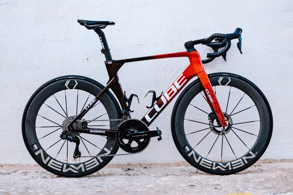 Bora-specialized